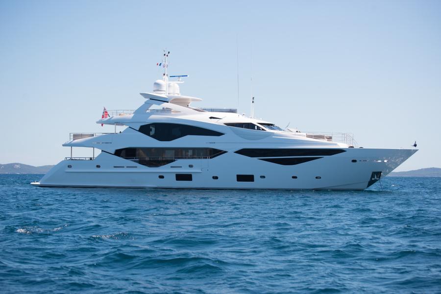 SYM Superyacht Management Sunseeker 131 Yacht Jacozami